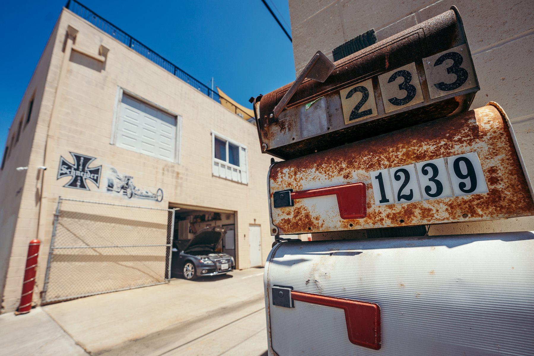 Chariot Automotive shop exterior in San Diego